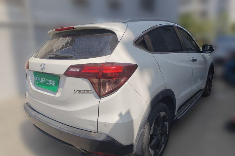 Used Honda Vezel 2015 1.8L CVT 2WD Luxury Model Rear Right 45 Deg