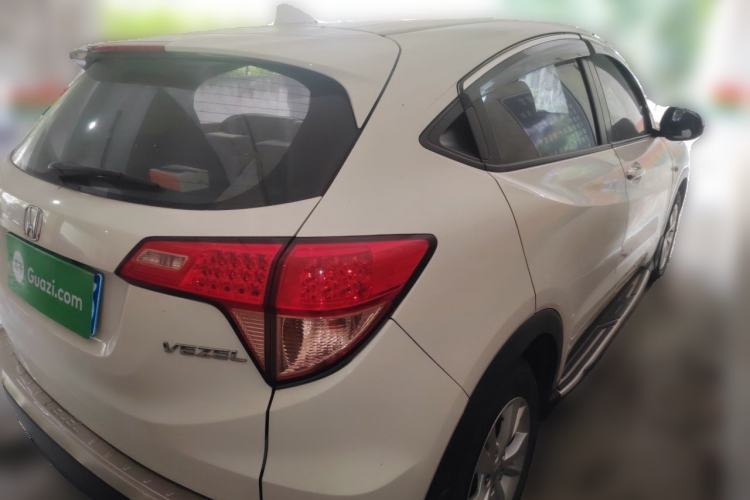 Used Honda Vezel 2015 1.5L CVT two-wheel drive Comfort trim Rear Right 45 Deg