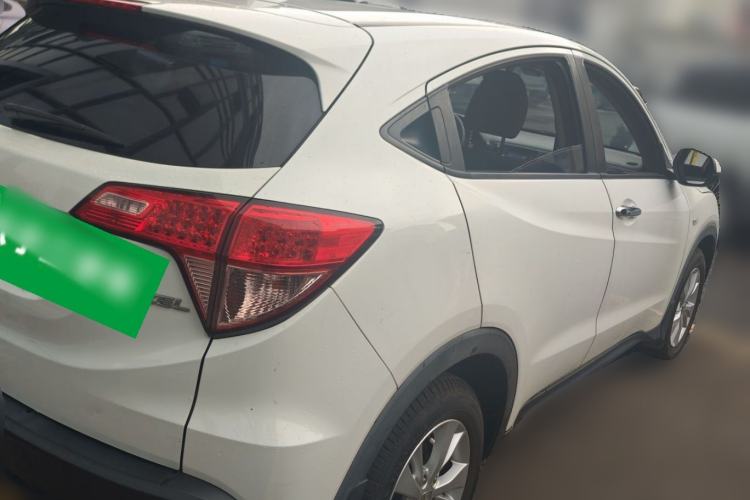 Used Honda Vezel 2015 1.5L CVT two-wheel drive Comfort trim Rear Right 45 Deg
