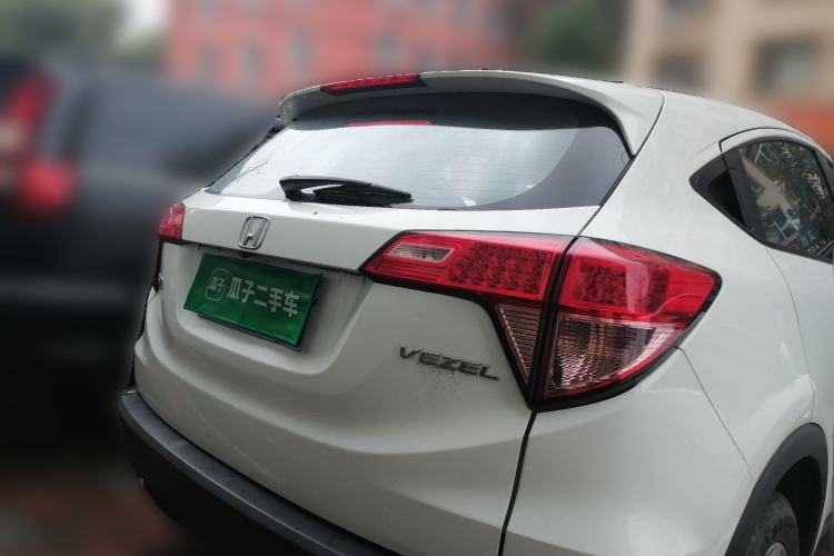 Used Honda Vezel 2015 1.5L CVT two-wheel drive Comfort trim Rear