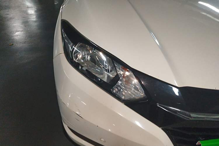 Used Honda Vezel 2015 1.5L CVT two-wheel drive Comfort trim Right Front Headlight