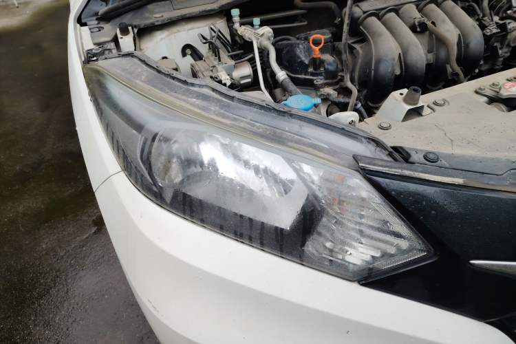 Used Honda Vezel 2015 1.5L manual two-wheel drive Comfort trim level Right Front Headlight