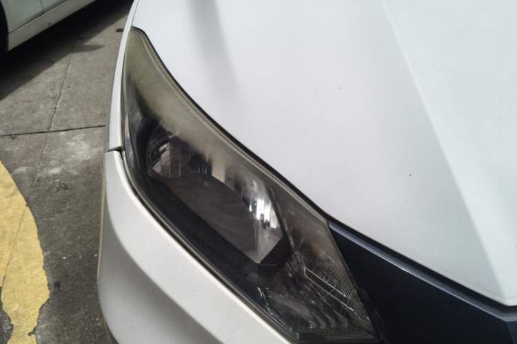 Used Honda Vezel 2015 1.8L CVT 2WD Elite Model Right Front Headlight