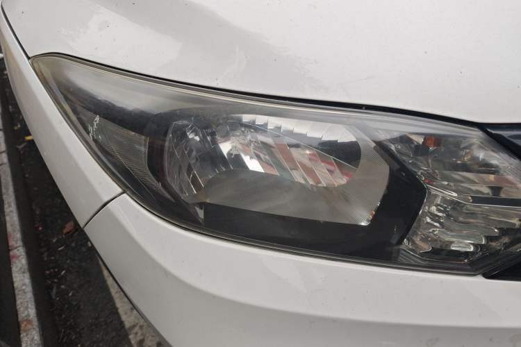 Used Honda Vezel 2015 1.5L CVT two-wheel drive Comfort trim Right Front Headlight