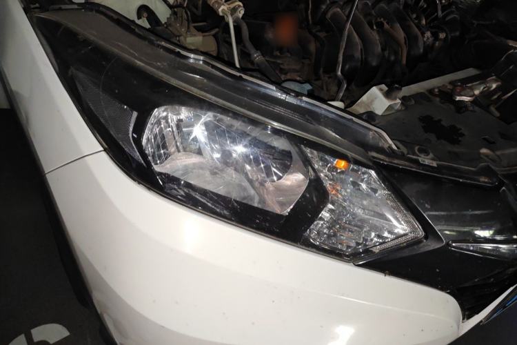 Used Honda Vezel 2015 1.5L CVT two-wheel drive Comfort trim Right Front Headlight