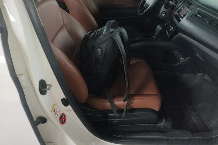 Used Honda Vezel 2015 1.5L CVT two-wheel drive Comfort trim Right Front Seat