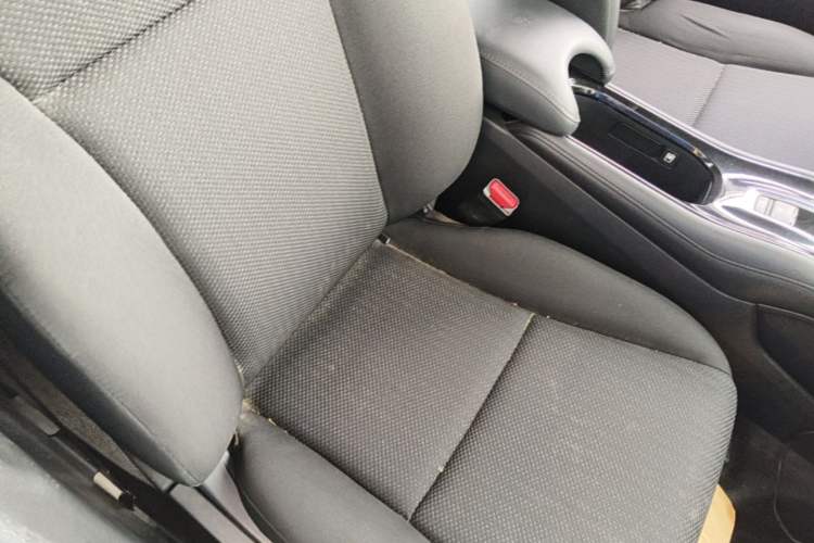Used Honda Vezel 2015 1.5L CVT two-wheel drive Comfort trim Right Front Seat
