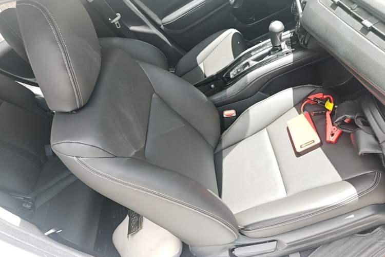 Used Honda Vezel 2015 1.5L CVT two-wheel drive Comfort trim Right Front Seat