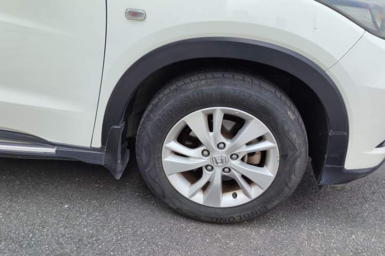 Used Honda Vezel 2015 1.5L CVT two-wheel drive Comfort trim Right Front Wheel Hub