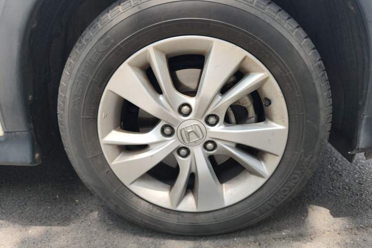 Used Honda Vezel 2015 1.5L CVT two-wheel drive Comfort trim Right Front Wheel Hub