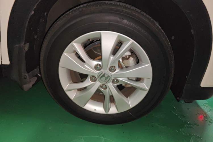 Used Honda Vezel 2015 1.5L CVT two-wheel drive Comfort trim Right Front Wheel Hub