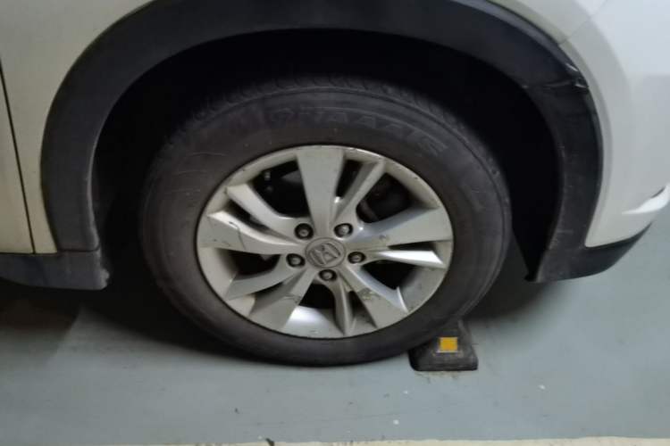 Used Honda Vezel 2015 1.5L CVT two-wheel drive Comfort trim Right Front Wheel Hub
