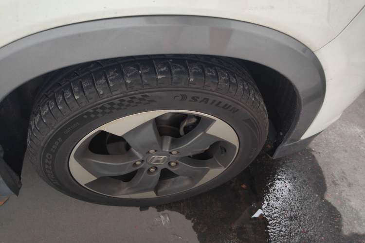 Used Honda Vezel 2015 1.8L CVT Four-Wheel Drive Flagship Model Right Front Wheel Hub