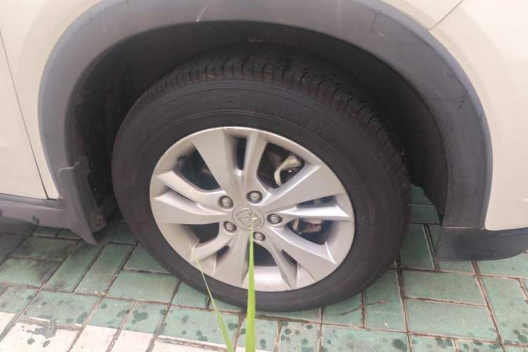 Used Honda Vezel 2015 1.5L CVT two-wheel drive Comfort trim Right Front Wheel Hub