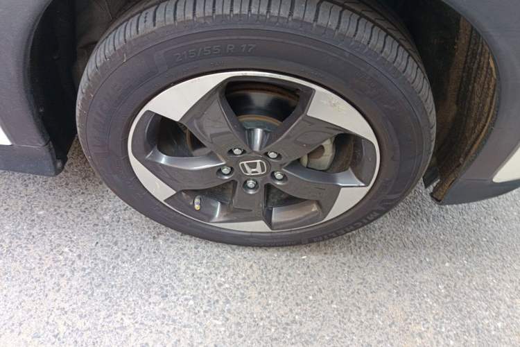 Used Honda Vezel 2015 1.8L CVT 2WD Luxury Model Right Front Wheel Hub