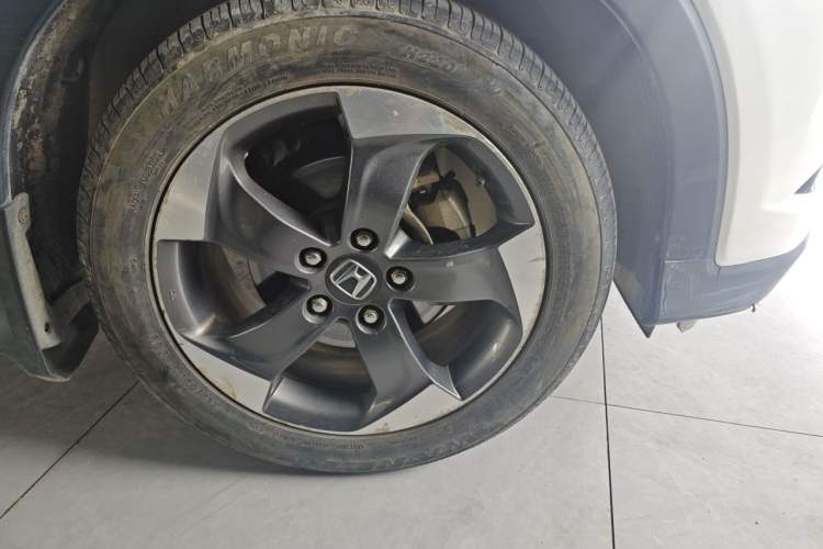 Used Honda Vezel 2015 1.8L CVT 2WD Luxury Model Right Front Wheel Hub