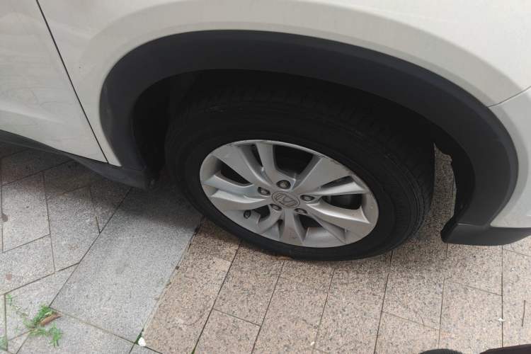Used Honda Vezel 2015 1.5L CVT two-wheel drive Comfort trim Right Front Wheel Hub
