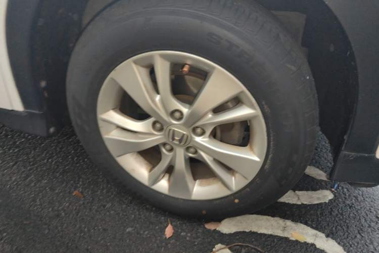 Used Honda Vezel 2015 1.5L CVT two-wheel drive Comfort trim Right Front Wheel Hub