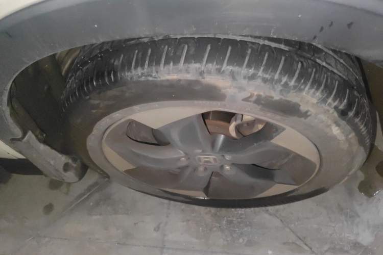 Used Honda Vezel 2015 1.8L CVT 2WD Luxury Model Right Front Wheel Hub
