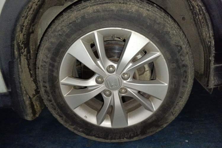 Used Honda Vezel 2015 1.5L CVT two-wheel drive Comfort trim Right Front Wheel Hub