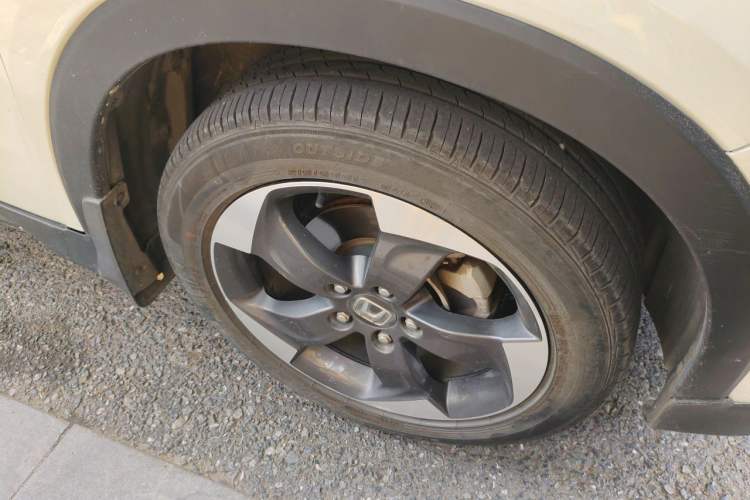 Used Honda Vezel 2015 1.8L CVT 2WD Luxury Model Right Front Wheel Hub