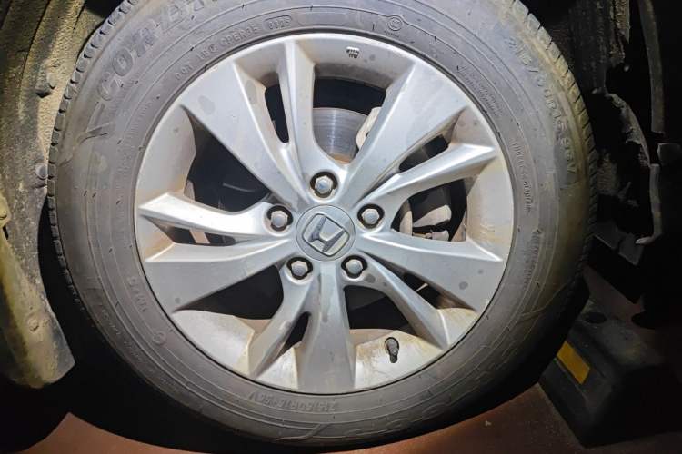 Used Honda Vezel 2015 1.5L CVT two-wheel drive Comfort trim Right Front Wheel Hub