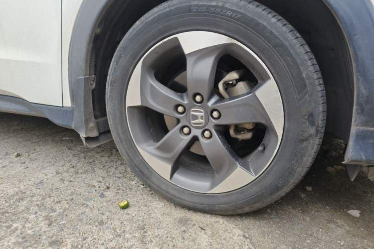 Used Honda Vezel 2015 1.8L CVT 2WD Luxury Model Right Front Wheel Hub
