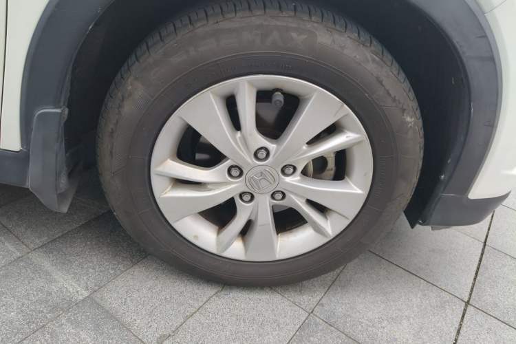 Used Honda Vezel 2015 1.5L CVT two-wheel drive Comfort trim Right Front Wheel Hub