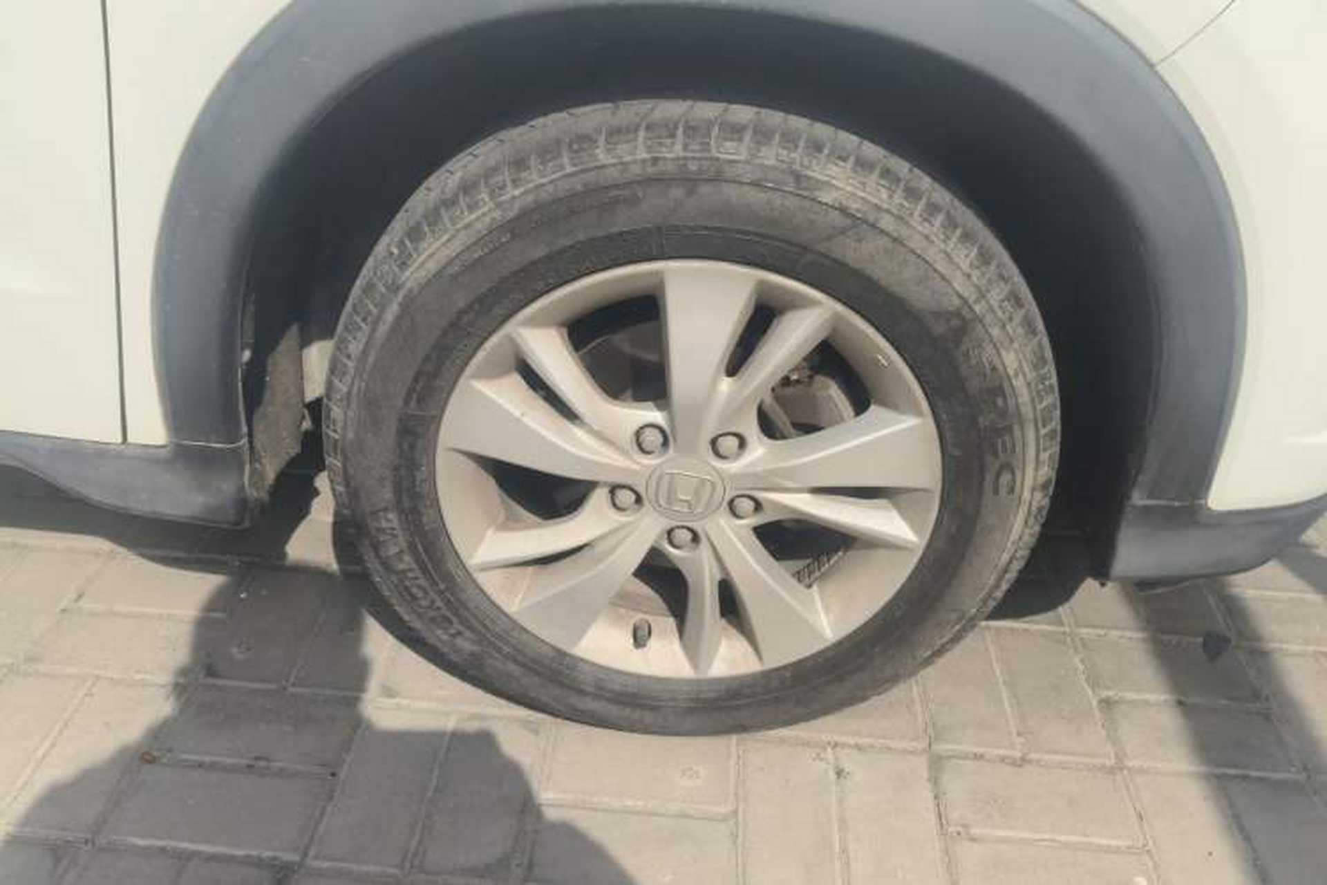 Used Honda Vezel 2015 1.5L CVT two-wheel drive Comfort trim Right Front Wheel Hub