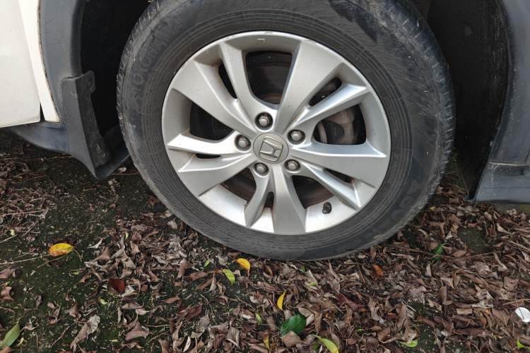 Used Honda Vezel 2015 1.5L CVT two-wheel drive Comfort trim Right Front Wheel Hub