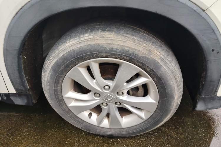 Used Honda Vezel 2015 1.5L manual two-wheel drive Comfort trim level Right Front Wheel Hub