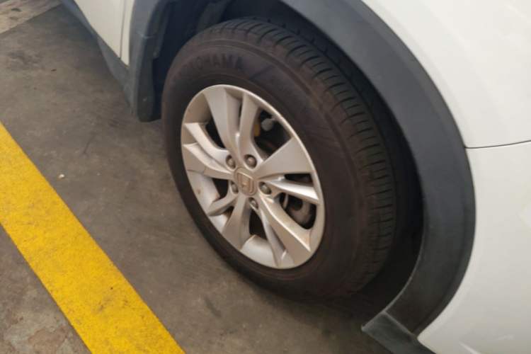 Used Honda Vezel 2015 1.5L CVT two-wheel drive Comfort trim Right Front Wheel Hub