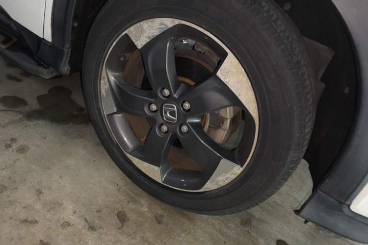 Used Honda Vezel 2015 1.8L CVT 2WD Luxury Model Right Front Wheel Hub