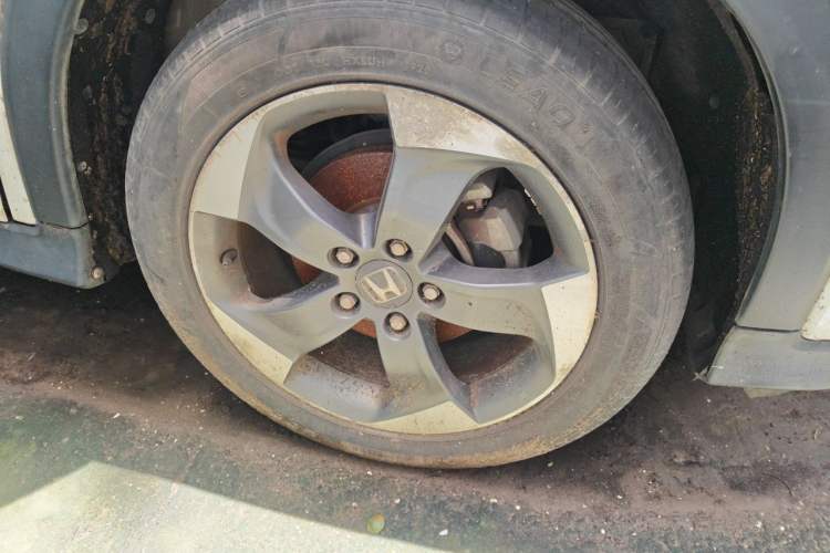 Used Honda Vezel 2015 1.8L CVT 2WD Luxury Model Right Front Wheel Hub