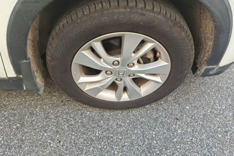 Used Honda Vezel 2015 1.5L CVT two-wheel drive Comfort trim Right Front Wheel Hub