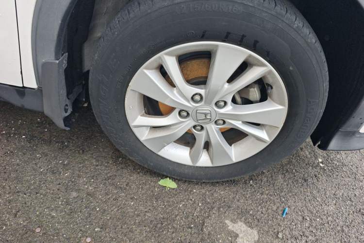 Used Honda Vezel 2015 1.5L CVT two-wheel drive Comfort trim Right Front Wheel Hub
