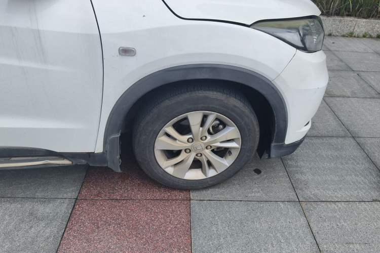 Used Honda Vezel 2015 1.5L CVT two-wheel drive Comfort trim Right Front Wheel Hub