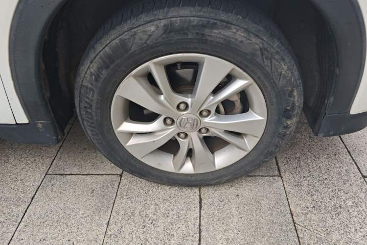 Used Honda Vezel 2015 1.5L CVT two-wheel drive Comfort trim Right Front Wheel Hub