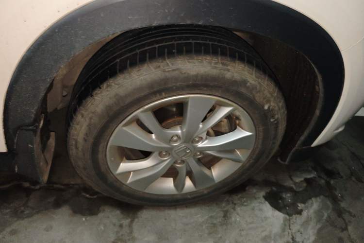 Used Honda Vezel 2015 1.8L CVT 2WD Elite Model Right Front Wheel Hub