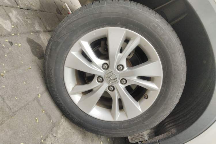 Used Honda Vezel 2015 1.5L CVT two-wheel drive Comfort trim Right Front Wheel Hub