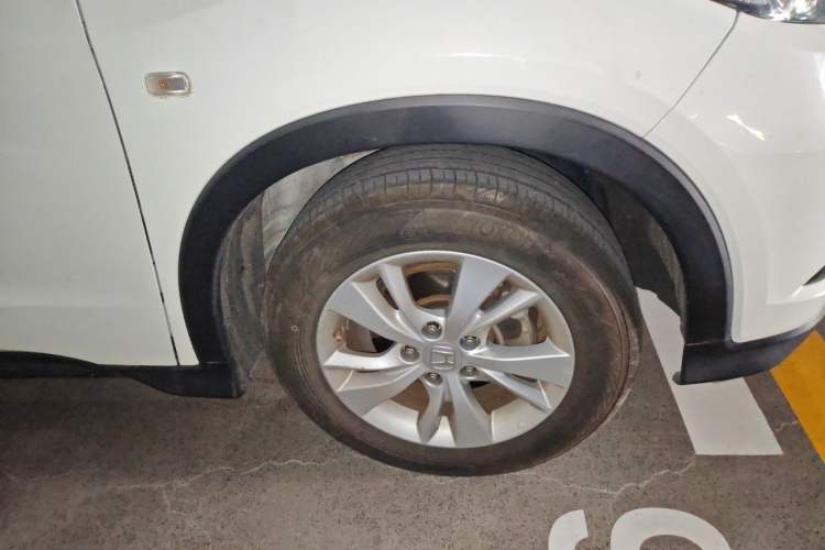 Used Honda Vezel 2015 1.5L CVT two-wheel drive Comfort trim Right Front Wheel Hub