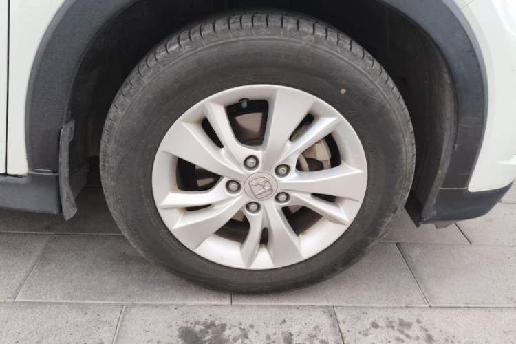 Used Honda Vezel 2015 1.5L CVT two-wheel drive Comfort trim Right Front Wheel Hub