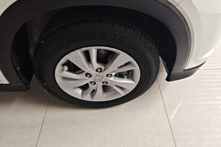 Used Honda Vezel 2015 1.5L CVT two-wheel drive Comfort trim Right Front Wheel Hub