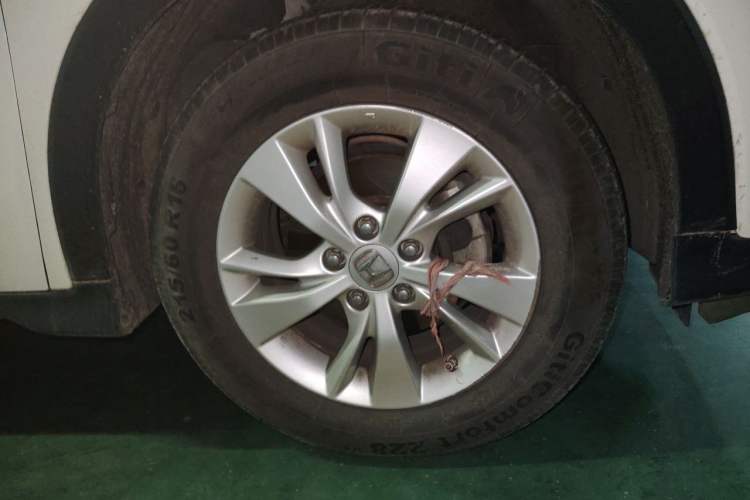 Used Honda Vezel 2015 1.5L CVT two-wheel drive Comfort trim Right Front Wheel Hub