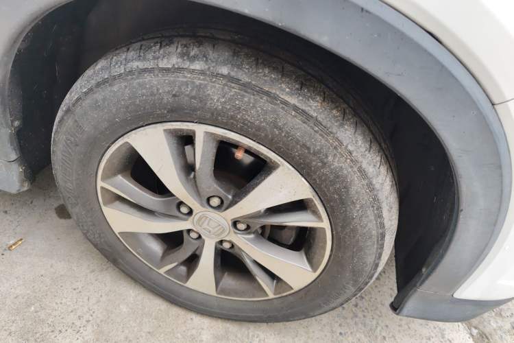 Used Honda Vezel 2015 1.5L CVT two-wheel drive Comfort trim Right Front Wheel Hub