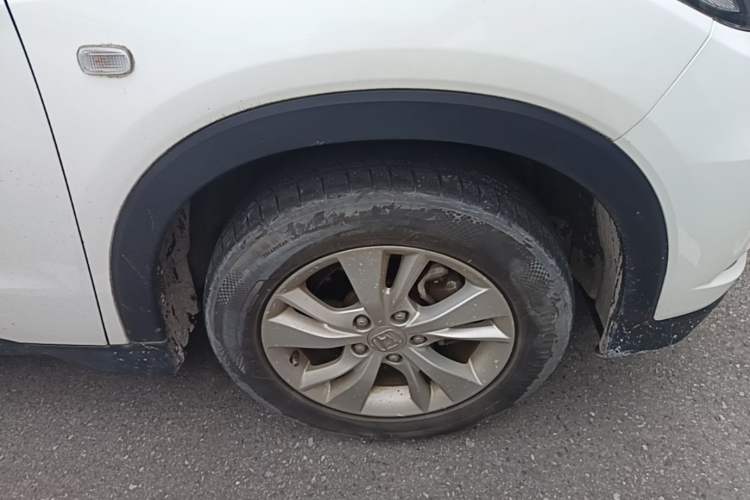 Used Honda Vezel 2015 1.5L CVT two-wheel drive Comfort trim Right Front Wheel Hub
