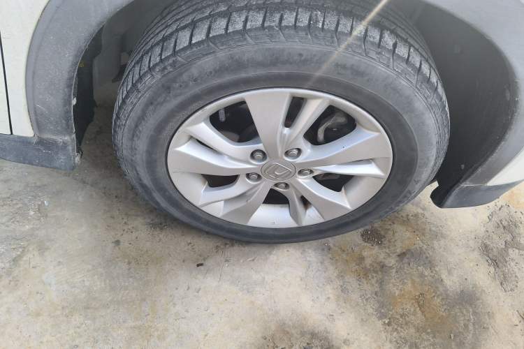 Used Honda Vezel 2015 1.5L manual two-wheel drive Comfort trim level Right Front Wheel Hub