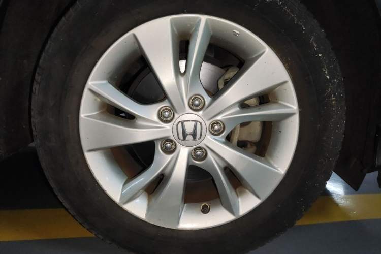 Used Honda Vezel 2015 1.5L CVT two-wheel drive Comfort trim Right Front Wheel Hub