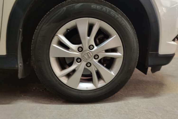 Used Honda Vezel 2015 1.8L CVT 2WD Elite Model Right Front Wheel Hub