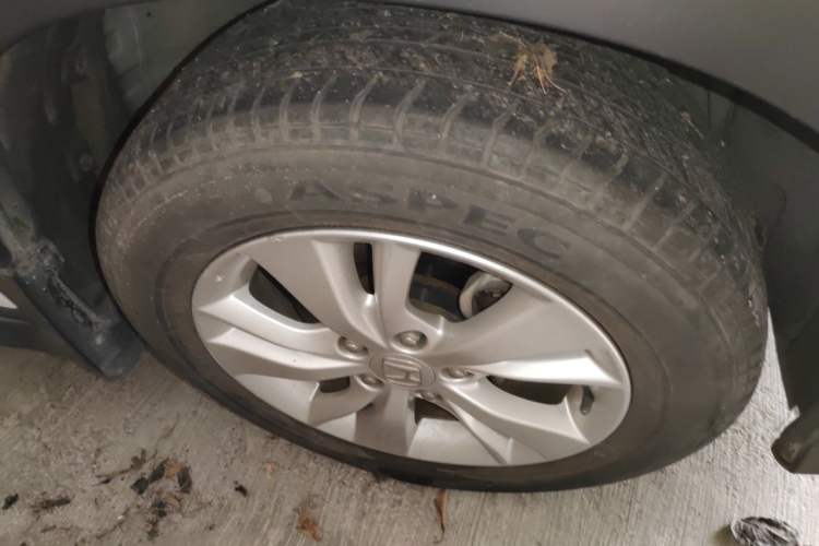 Used Honda Vezel 2015 1.5L CVT two-wheel drive Comfort trim Right Front Wheel Hub